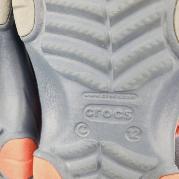 Crocs Boy's Navy Red Classic All Terrain Breathe Slip-On Casual Clogs Size 12 - Picture 6 of 7
